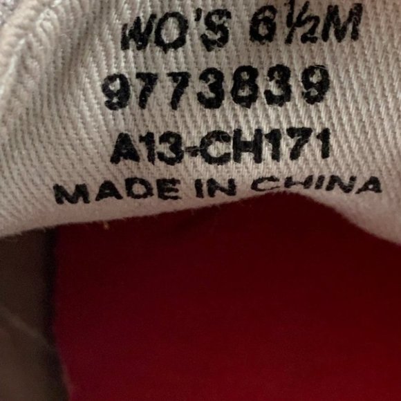 Women's SPERRY Glitter Patent Boat Shoe - Picture 8 of 11